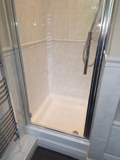 plumber on tap can supply and fit replacement shower doors